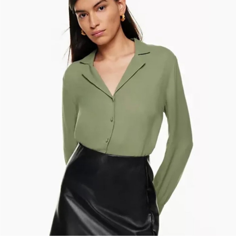 Aritzia Wilfred Tulum Blouse Green Button Down XS